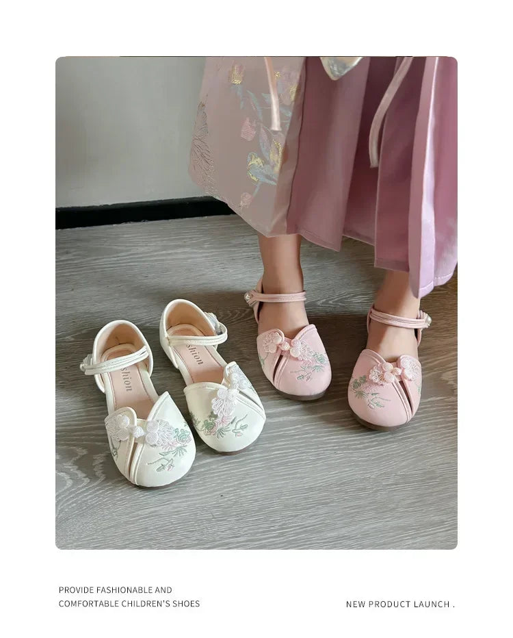 Girls Princess Shoes Hanfu Chinese Style Embroidered Kids Half Sandals for Summer Children Leather Shoes Sweet Soft Sole