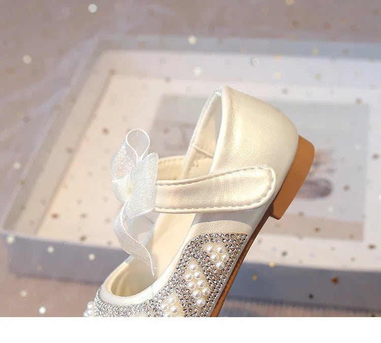 Girls Rhinestone Shoes with Big Heart Pearl Lace Bowtie Fashion Princess Sweet Kids Dress Flats for Wedding Party Chic Elegant