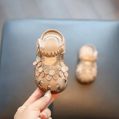 Summer Fashion Flower Kids Beach Sandals Round Toe Elegant Casual Hollow Flat Shoes Girls Princess Shoe Children Sandals Toddler