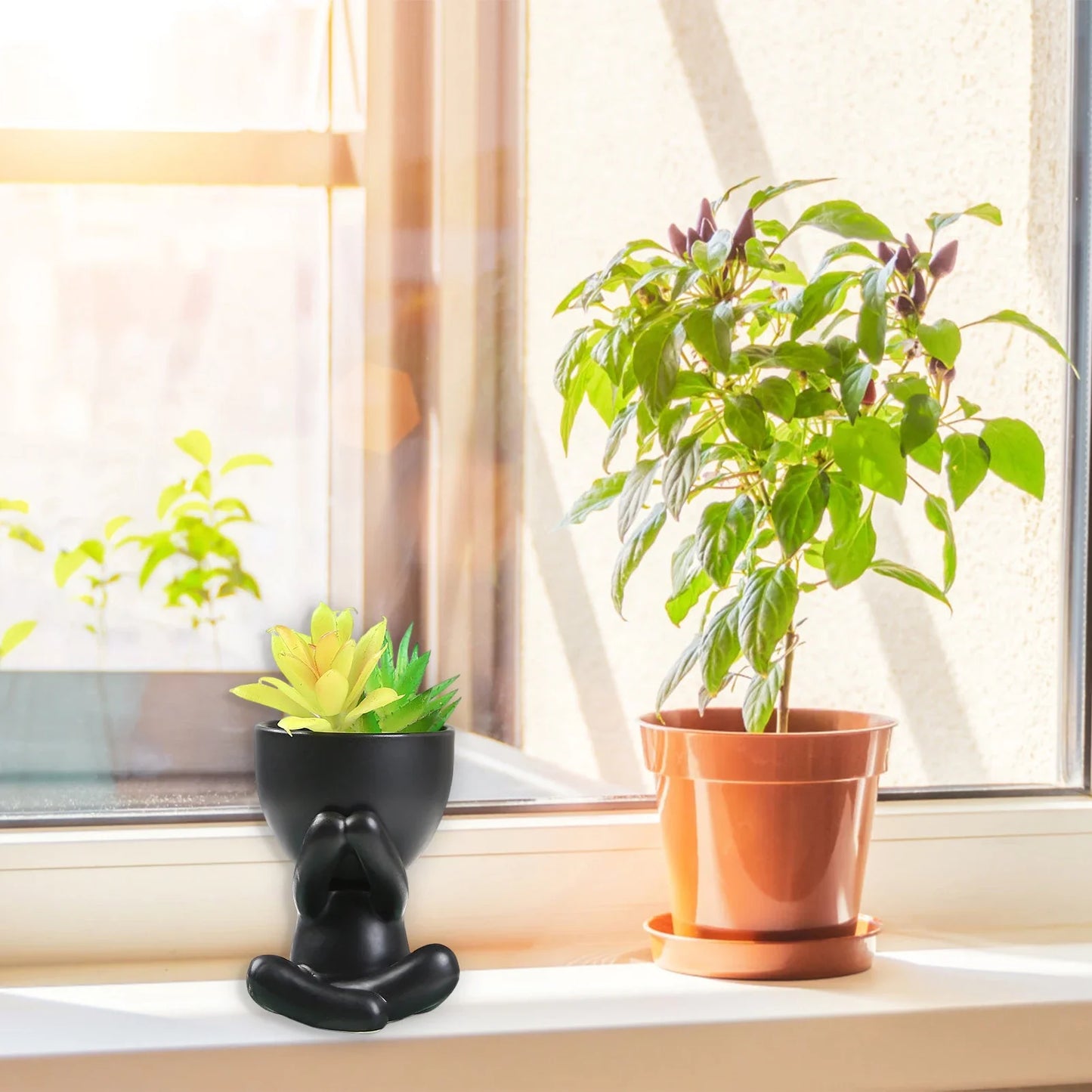 Small Human Modeling Plant Pot Decorative Flower Planter for Outdoor Garden Decoration
