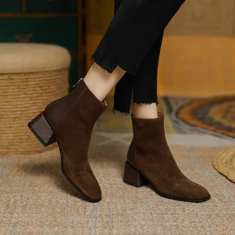 Women's winter boots fashionable round-toe modern leather suede blend ankle boots with zippers on the back, low heel nude boots