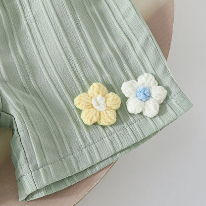 0-4years Baby Girl Summer Outfit 3D Flower Design Ruffled Trim Smocked Sleeveless Tops and Shorts 2 Pcs Set for Toddler girls