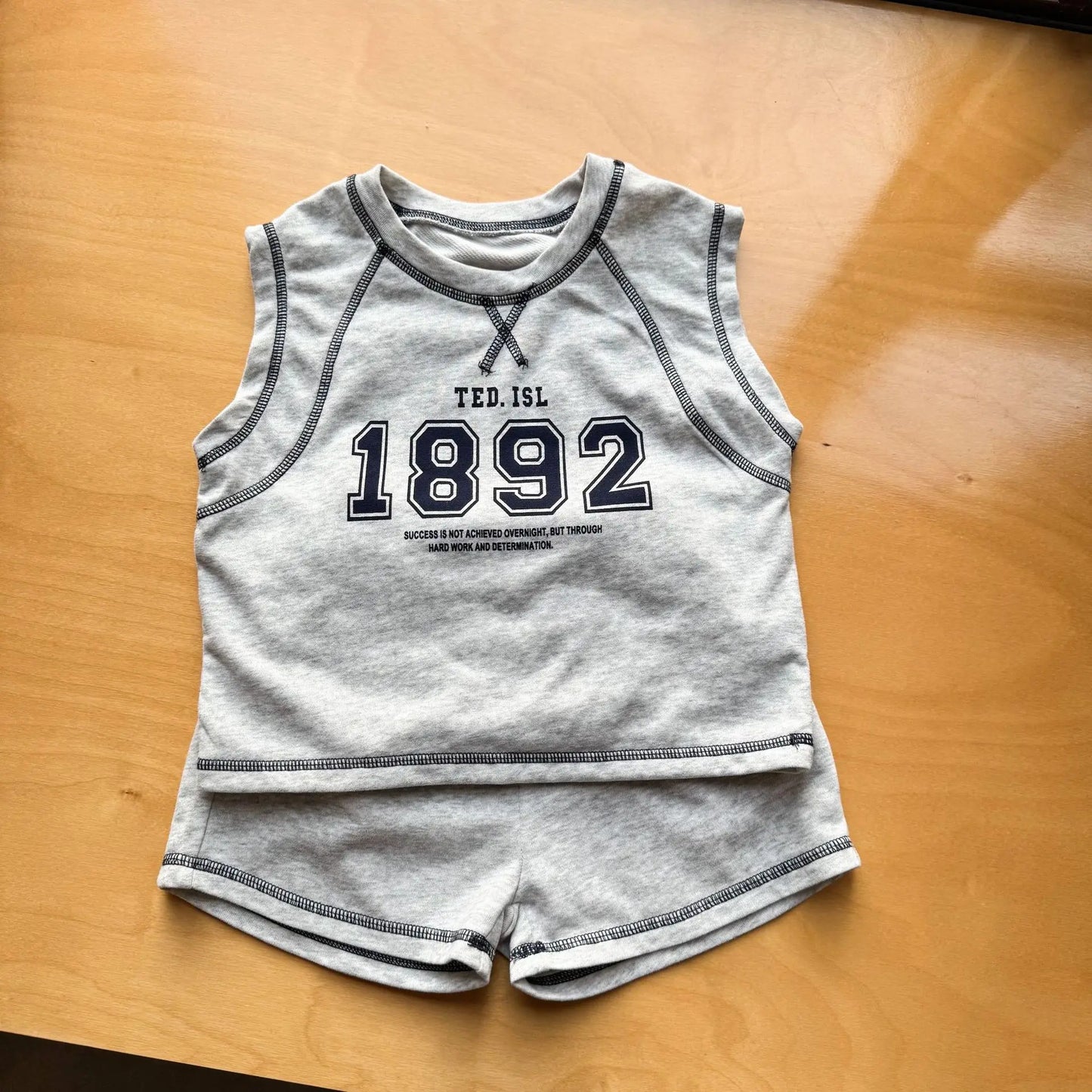 Summer New Children Short Sleeve Clothes Set Boys Letter Print T Shirts 2pcs Suit Girls Vest Dress Kids Brother Sisters Set