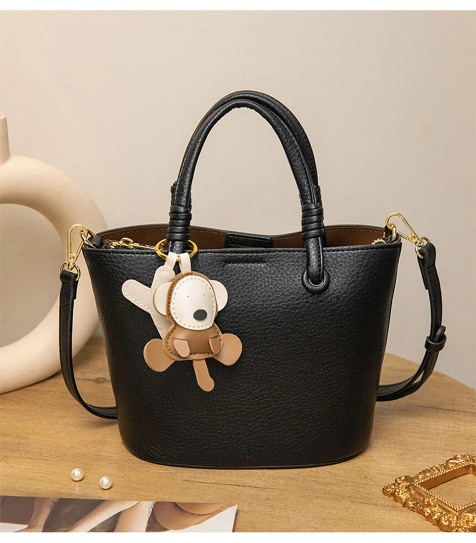 New Bucket Bag for Women, Fashionable and Versatile, Handheld, Diagonal, High End, Single Shoulder, Small and Unique Design