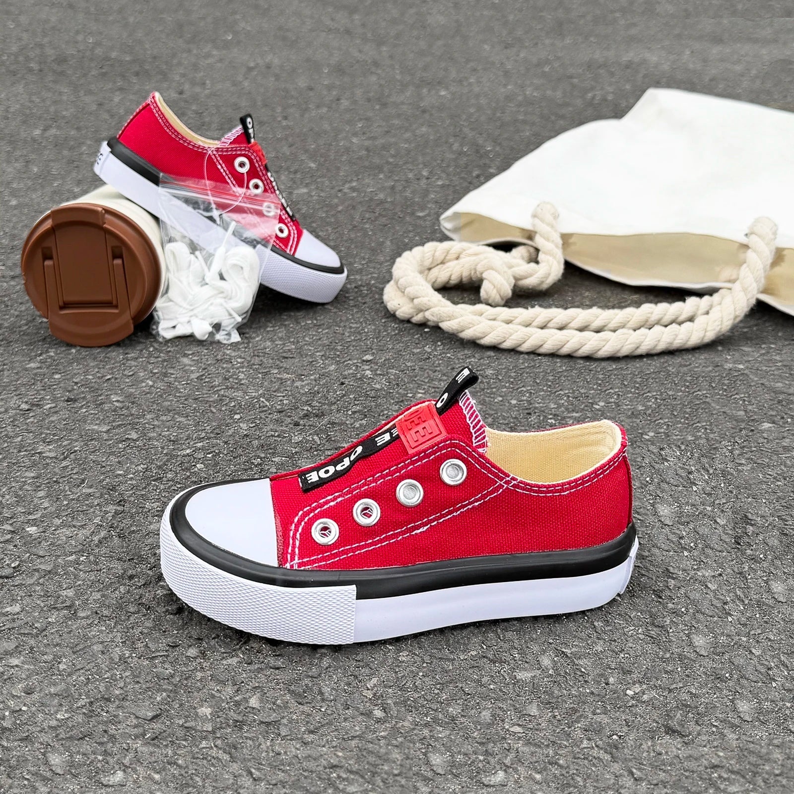 Children's canvas shoes, boys' and girls' board shoes, soft soled breathable Korean board shoes, fashionable sh
