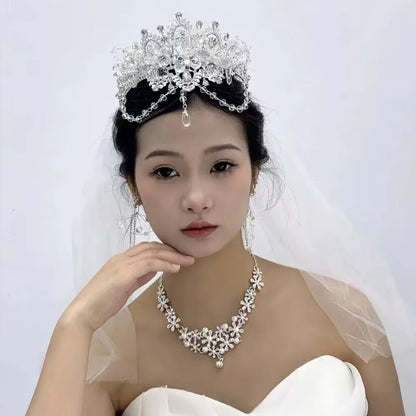 Elegant Rhinestone Jewelry Set Vintage Sparkling Flower Necklace Korean Style Alloy Pearl Necklace Ears Women Gifts