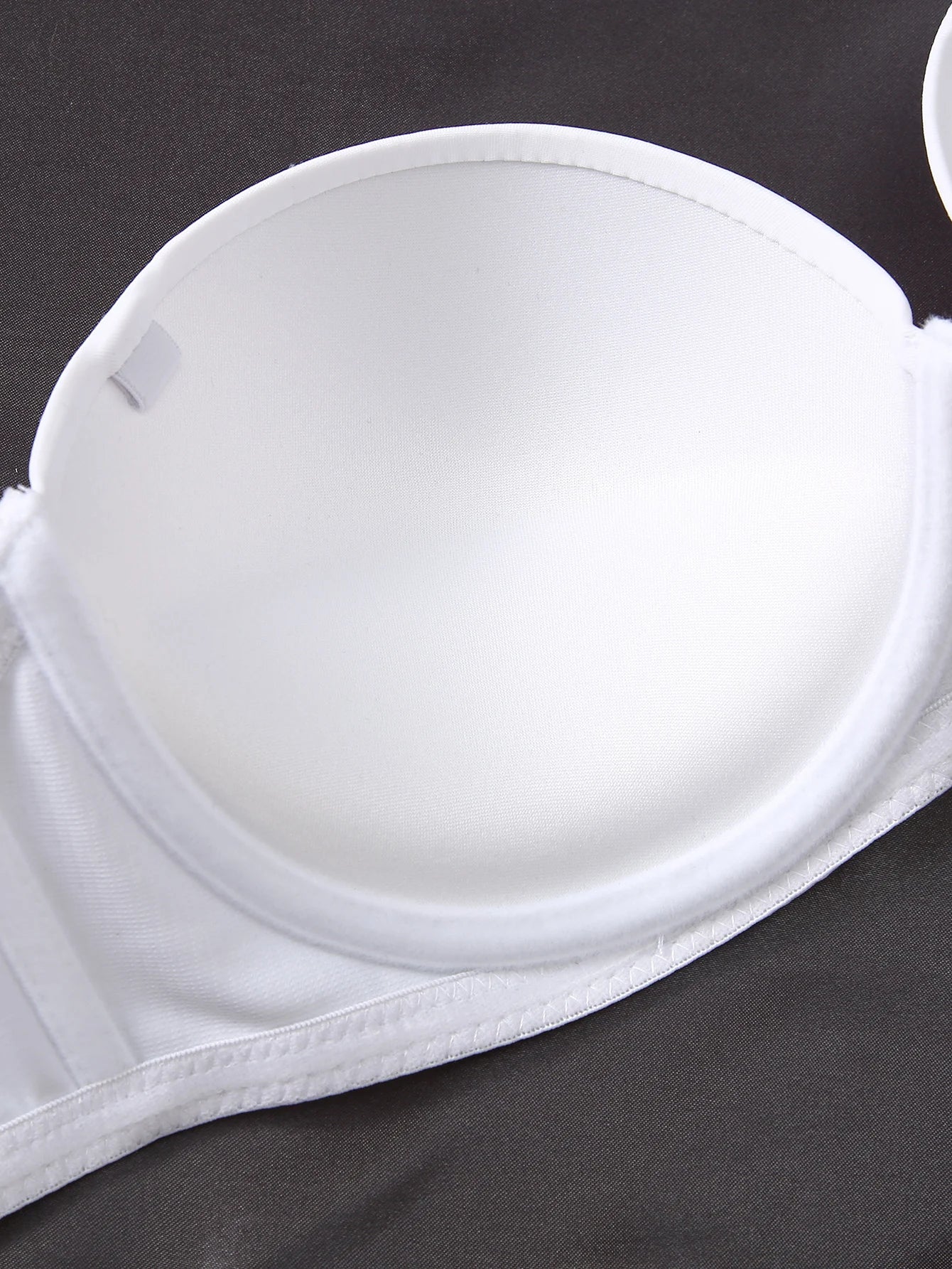 Women's Strapless Bra with Side Support for Underarm Control Non-Slip, Invisible, Comfortable,Versatile Can Be Worn as Outerwear