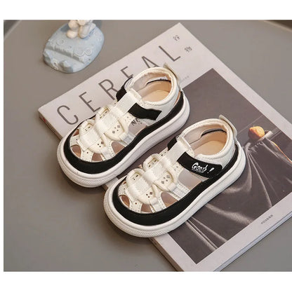 Summer New Children's Sandals Soft Bottom Non slip Boy Sandals Fashion Girls' Beach Shoes Punch Out Girls' Shoes Boy Casual Shoe