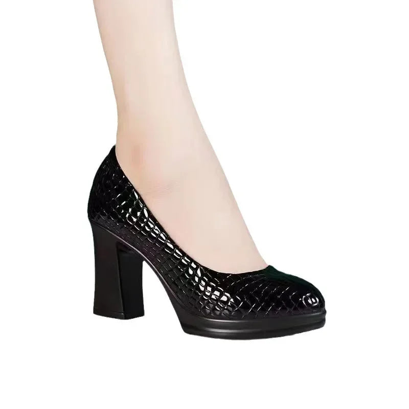 Sapatos Femininas Women Fashion Round Toe Black Plaid Pattern Slip on Chick High Heel Shoes Lady Casual White Work Pumps