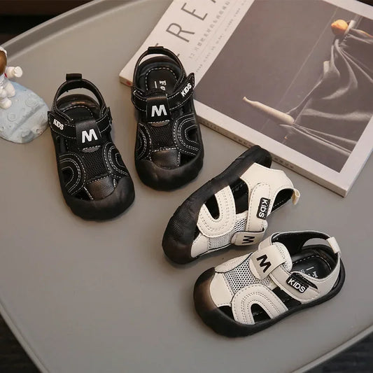 Kids Summer Sandals Boys' Toes Capped Hollow Walking Shoes  New Children Casual Versatile Beach Shoes for Vacation Air Mesh