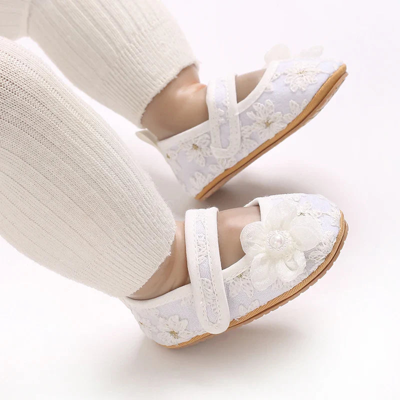 Spring and Summer Baby Soft Soled Comfortable Cloth Shoes 0-12 Months Baby Princess Shoes Anti Slip Walking Shoes