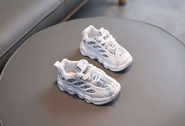 Sneakers Kids Fashion LED Light Shoes Letter Webbing Mesh  Boys Shoes