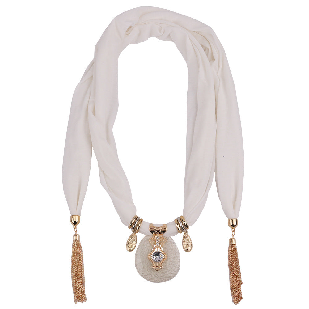 Pendant Scarf - Style 02