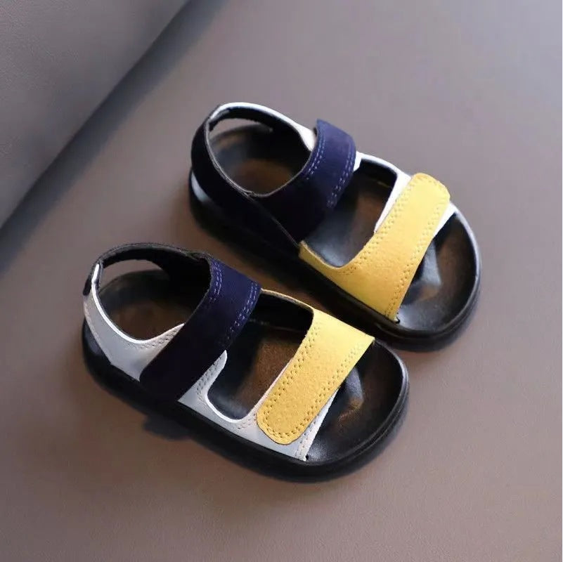 Kids Sandals Summer Fashion Boys Beach Sandals Non-slip First Walkers (Available)