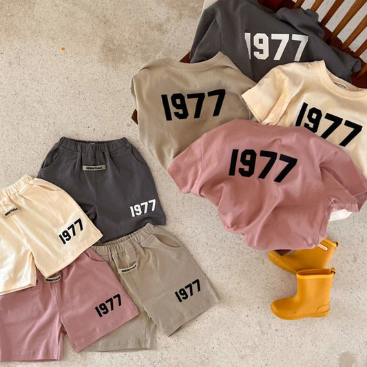 Children's Cotton Suit Summer New Boys And Girls Printed Short-sleeved T-shirt Baby Shorts Two-piece Set (Available)