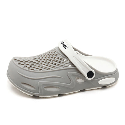 Men's Summer Closed Toe Non-slip Breathable Beach Slippers  (Available)