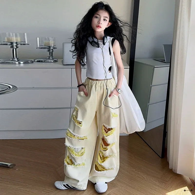 Trendy Cool Jeans Casual Vest Two-piece Set Ripped Pants