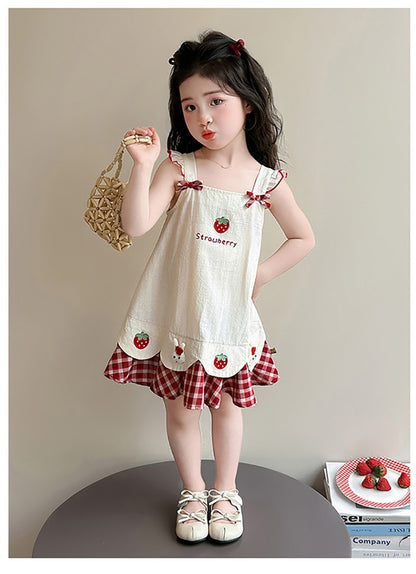 Baby girl's summer dress with plaid strawberry pattern and flutter sleeves, bunny vest dress, thin summer princess dress